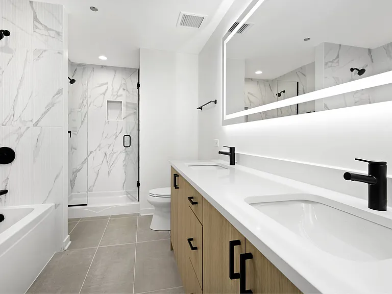 K2 Apartments — Photo 15