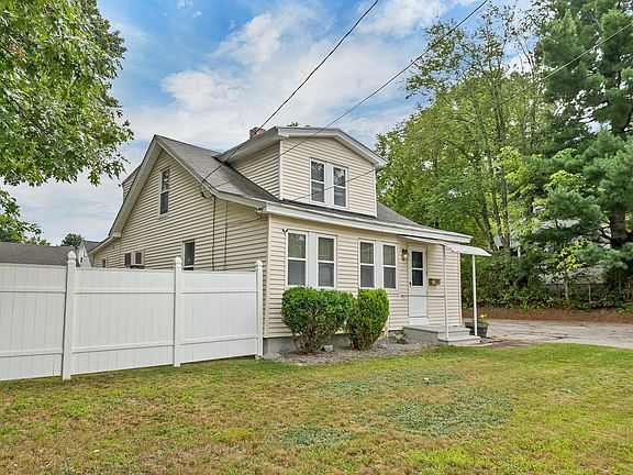 3rd image of 33 Moreau Street