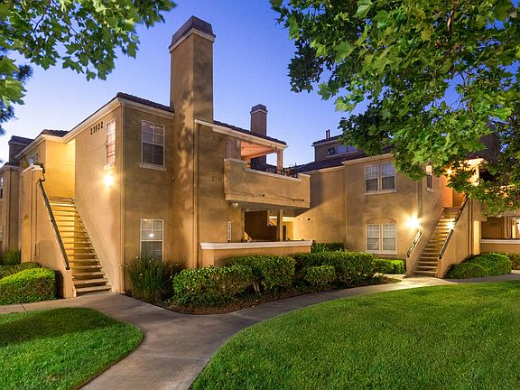 Northglen Apartments Building