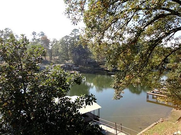 2nd image of 122B Chambers Point