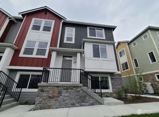 12009 NE 193rd Ln #A, Bothell, WA 98011