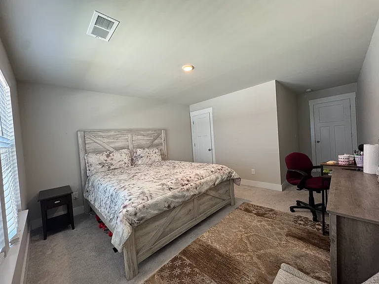 104 Greensdale Ln — Photo 27