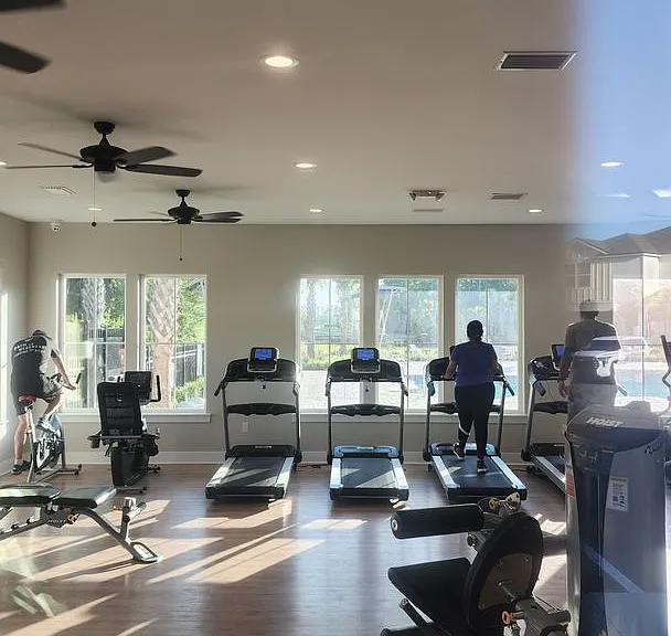 37 Temple Dr — Photo 25