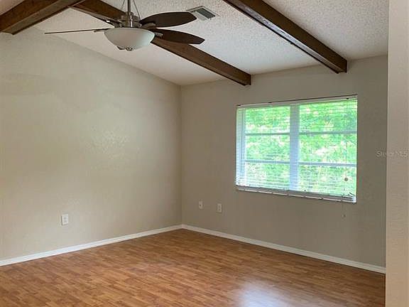 5th image of 2497 Woodyglen St