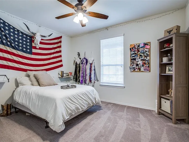 2151 Lost Timbers Dr — Photo 28