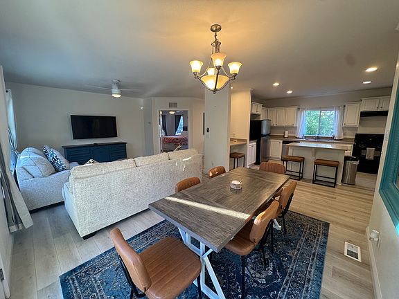 4th image of 35450 Calle Nopal #B