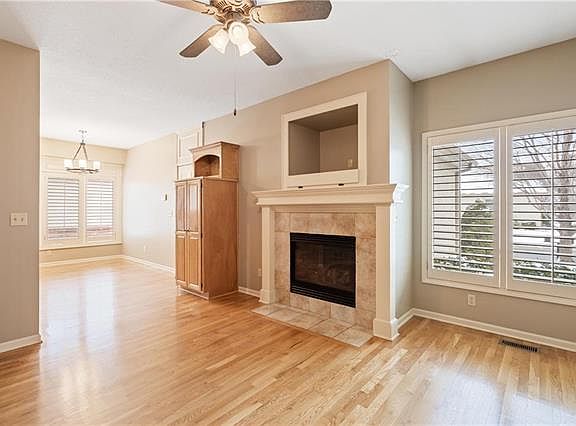 5th image of 7305 W 144th Pl