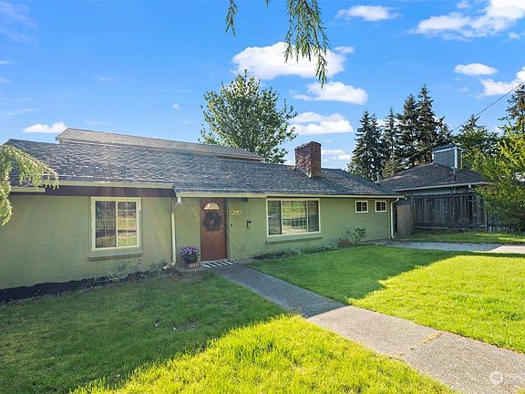 3rd image of 14523 22nd Avenue NE