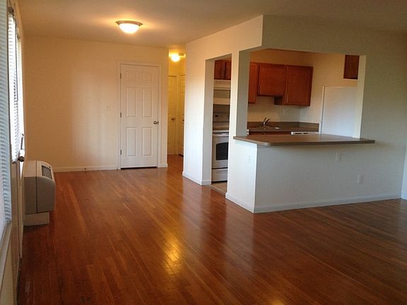2nd image of 10818 Harvey Dr APT 7