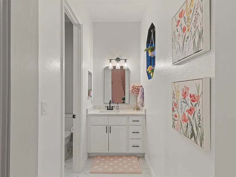 1504 Brook Ln — Photo 25