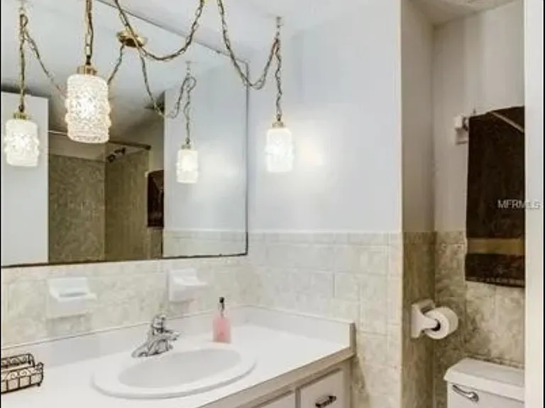 2927 Cocovia Way — Photo 17