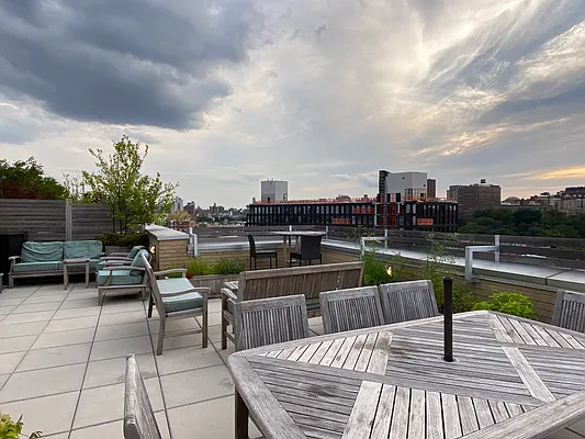 Rented by Douglas Elliman | media 15