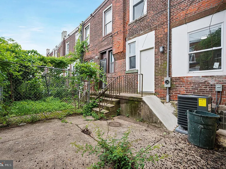 6055 Allman St — Photo 15