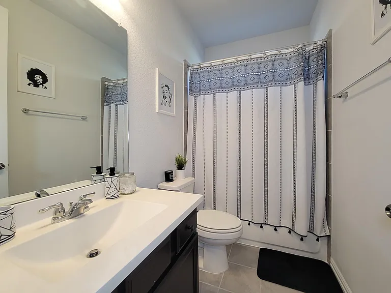 4010 Palmer Meadow Ct — Photo 30