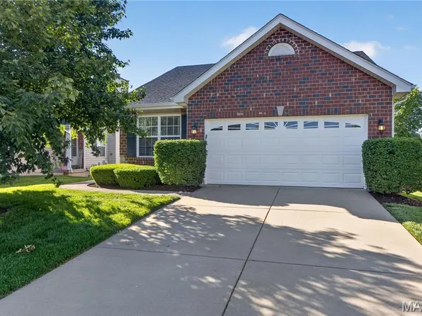 127 Granite Way, Wentzville, MO 63385
