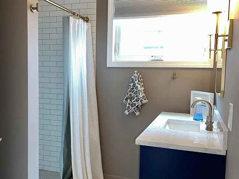 20 Lowell St — Photo 13