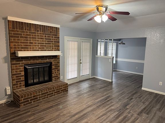 3rd image of 26 Woodcock Cir