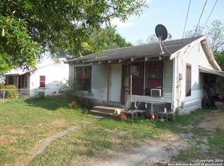 310 Smallwood Dr, San Antonio, TX 78210