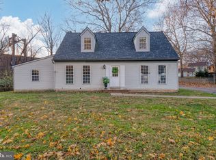 1255 Hunter Dr, Lancaster, PA 17601