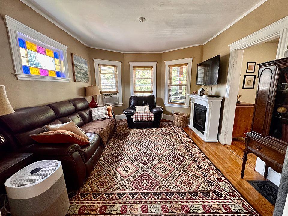 1st image of 88 Yorktown St