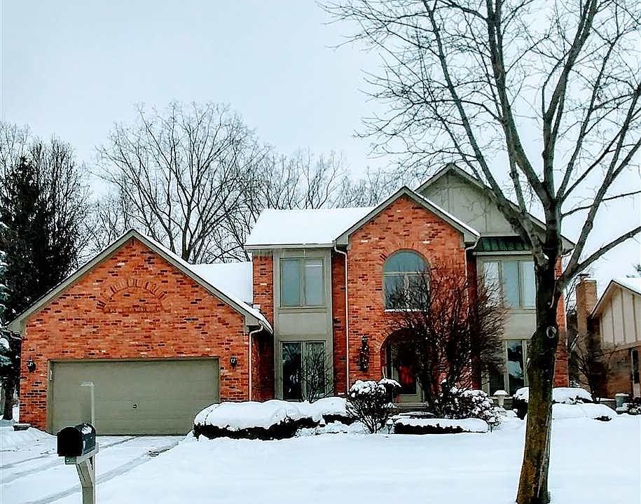 1st image of 39744 Urbana Dr
