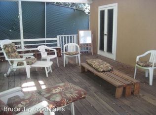 1735 Redcliff St, Los Angeles, CA 90026