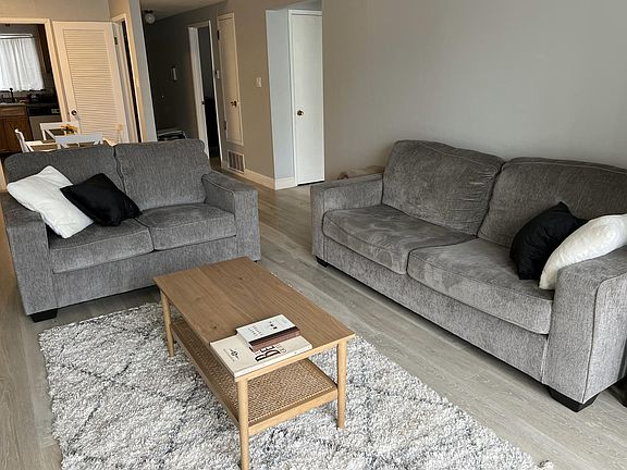 2nd image of 628 25th Ave #4