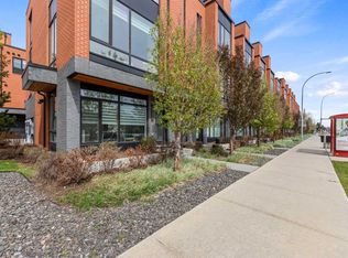 3040 S Parkdale Blvd NW, Calgary, AB T2N5B3