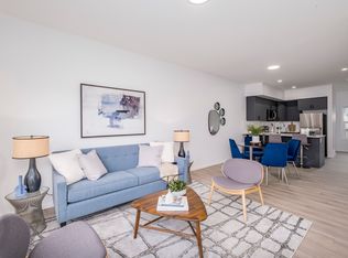 483 Orchards Blvd SW #1, Edmonton, AB T6X2B7