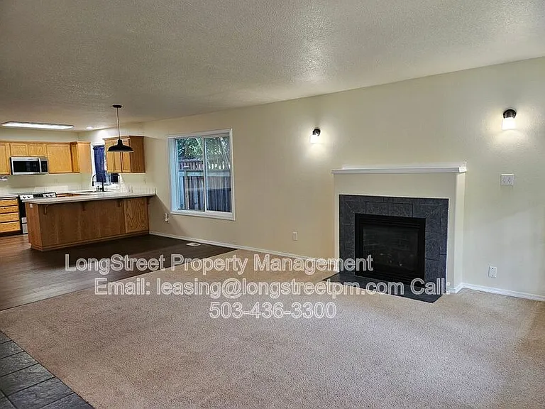 5719 N Yale St — Photo 3