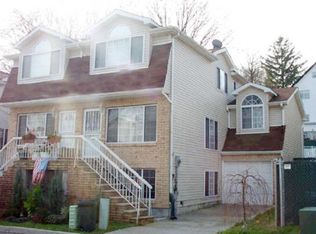 26 Wilton Ct, Staten Island, NY 10305