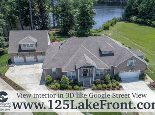 125 Lake Front Dr, Suffolk, VA 23434
