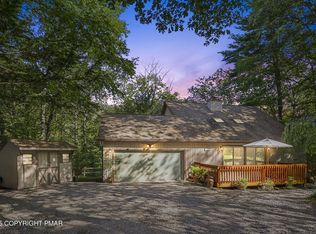 8130 Rangoon Ln, East Stroudsburg, PA 18302