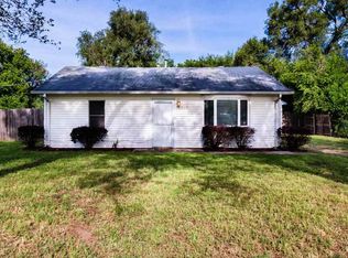917 N Clara St, Wichita, KS 67212