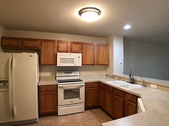 4th image of 8550 Argyle Business Loop Unit 902