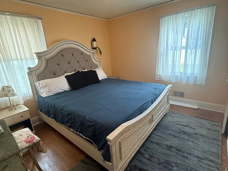 3714 Staunton Ave SE — Photo 5