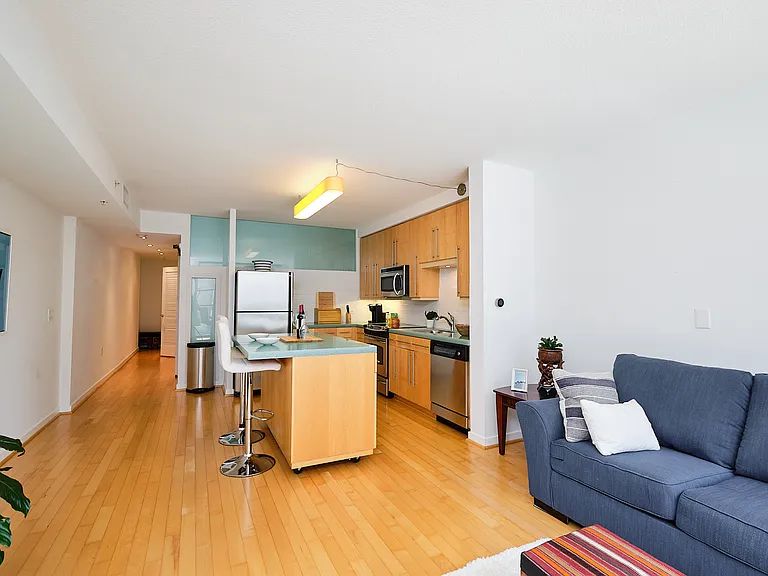 437 New York Ave NW #306 — Photo 7