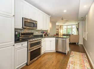 3757 N Clifton Ave APT 2, Chicago, IL 60613