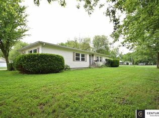 2140 Oak Ave, Crete, NE 68333