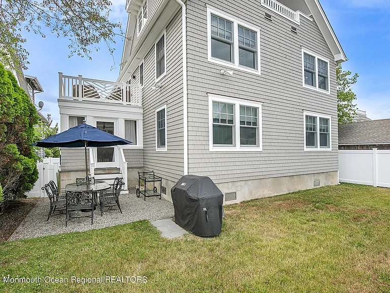 441 Main Ave — Photo 55