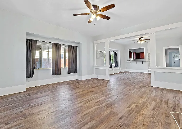 777 E El Monte Way — Photo 3