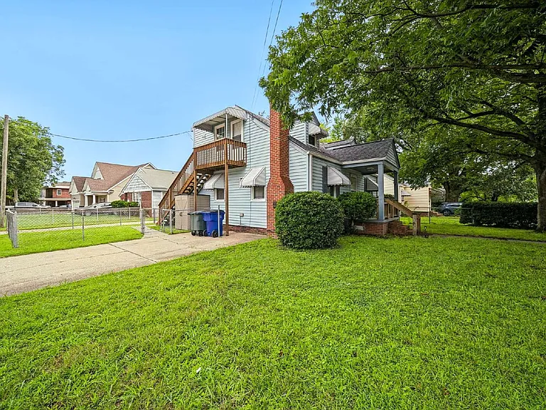 3702 Cape Henry Ave #B — Photo 3