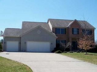 10564 Churchill Dr, Powell, OH 43065