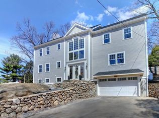 2 Rolling Ln, Lexington, MA 02421