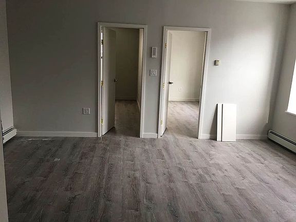 5th image of 33-19 30th Ave #2R