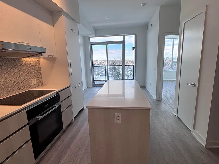 8188 Yonge St #617 — Photo 14