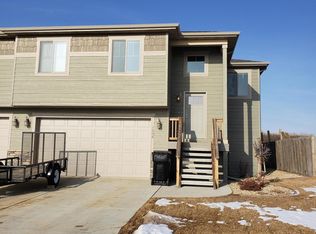 1516 Marilyn Way, Dickinson, ND 58601