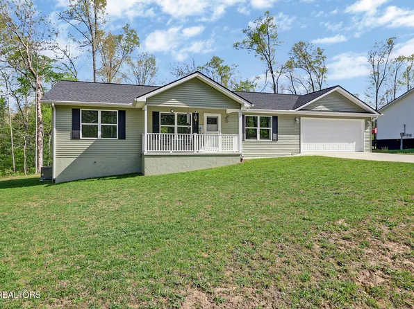 204 Nehasane Ln, Crossville, TN 38572
