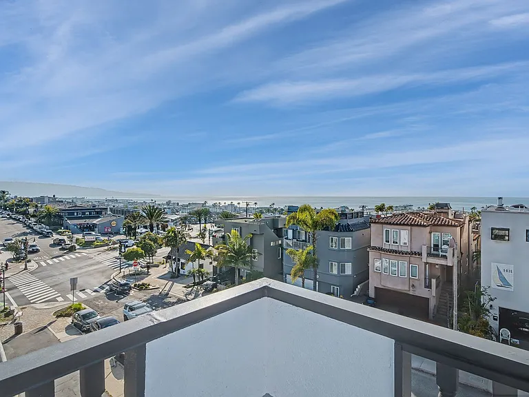 Monterey 1428 — Photo 40