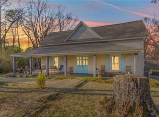 310 Edgemont Ave, Liberty, SC 29657